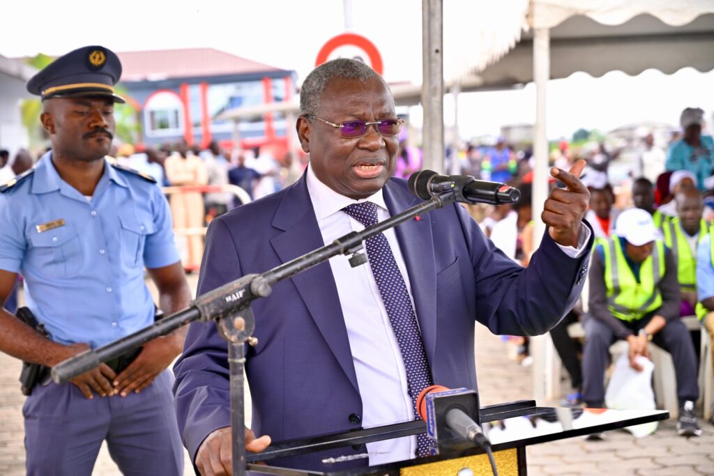 le Dr Roger Mbassa Dinè